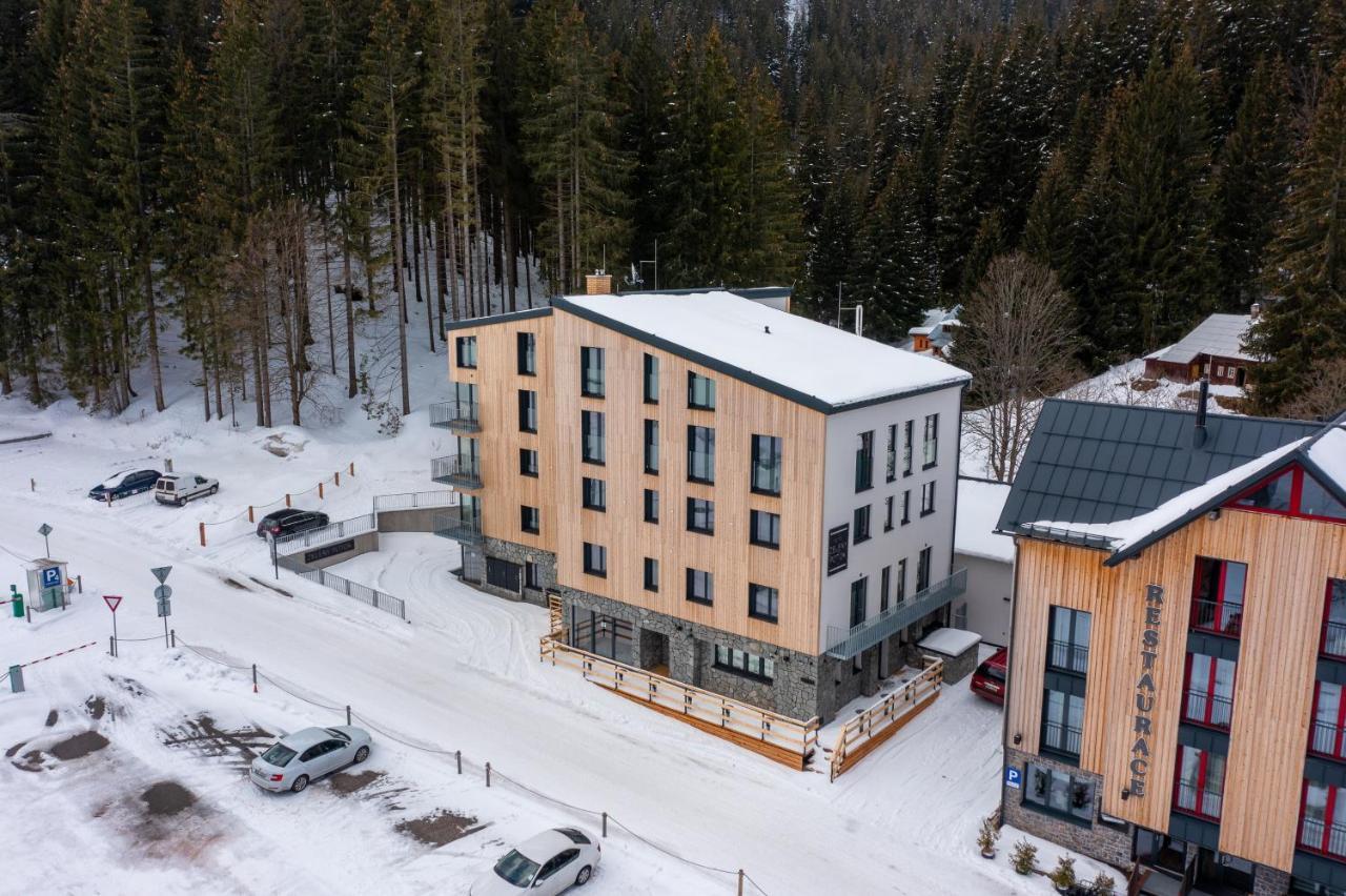Zeleny Potok Hotel